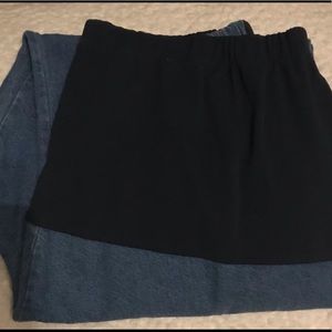 New Addition Maternity blue/navy jeans.